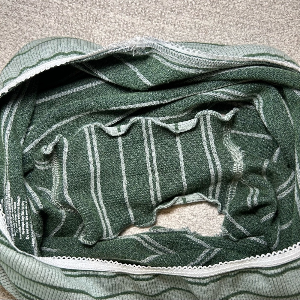 By Anthropologie Seamless Cami and Shorts Matching Set Green Stripe Size S/M - Picture 9 of 13